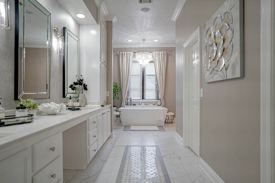 Bath Rug Buying Guide: Memory Foam, Cotton, or Chenille?