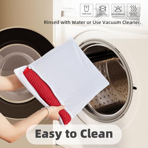 TYUU Christmas Bathroom Rugs Non Slip Washable, Super Absorbent Thin Bath Mat Quick Dry Low Pile Bathroom Rug, Red 24"x36" - Image 5
