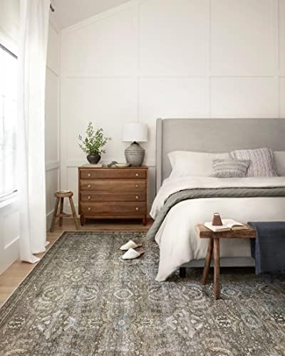 Loloi Layla Antique/Moss 3'-6" x 5'-6" Accent Rug - Image 2