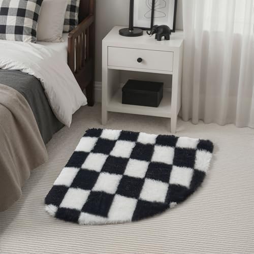 PureCozy Checkered 3ft Radius Corner for Playroom Black and White Soft Shag - Image 2