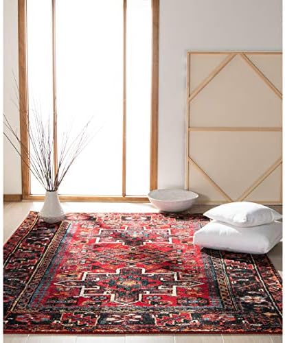 SAFAVIEH Vintage Hamadan Area Rug 4x6, Red & Multi VTH211A - Image 2