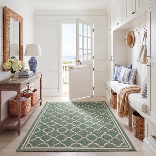SAFAVIEH Courtyard Collection 4' x 5'7" Dark Green/Beige CY6918 Trellis Indoor/ Outside Waterproof Easy cleansingPatio Backyard Mudroom Area Mat by Unknown