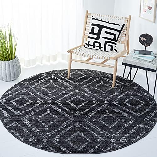 SAFAVIEH Adirondack Collection Area Rug - 6' Round, Black & Ivory, Modern Diamond Distressed Design, Non-Shedding & Easy Care, Ideal for High Traffic Areas in Living Room, Bedroom (ADR131A) by Unknown