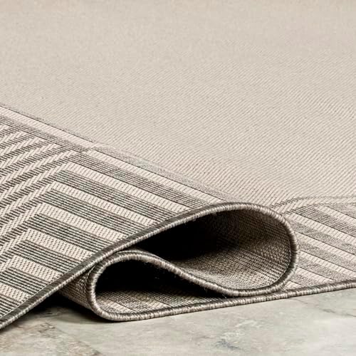 nuLOOM Asha Light Grey Bordered Indoor/Outdoor Area Rug, 4' x 6' - Image 5