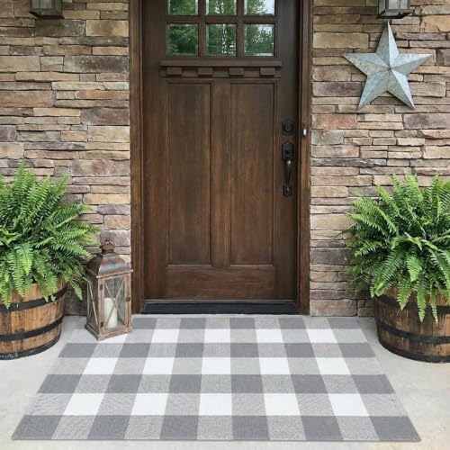 SEEKSEE Buffalo Plaid Outdoor Rug 27.5x43 Gray and White Front Door Mat, Layering Rug for Porch, Washable Doormat, Front Porch Rug for Outdoor Entrance Entryway Patio Porch Decor - Image 3