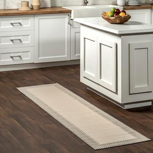 nuLOOM Asha Light Grey Bordered Indoor/Outdoor Runner Rug, 2' x 8' by nuLOOM