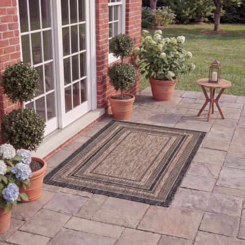 SAFAVIEH Courtyard Outdoor Accent Rug 2'3"x4', Natural & Black CY8475-37312 by Unknown