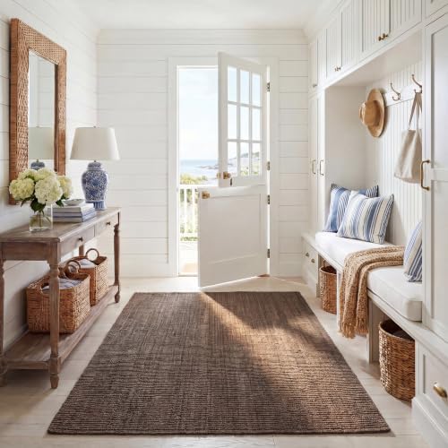 SAFAVIEH Natural Fiber Area Rug 4x6, Jute Knotted Brown NF447D by Unknown