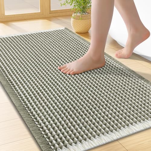 Smiry Waffle Bath Mat 24X16, Soft Absorbent Bathroom Rugs, Green & Cream by Smiry