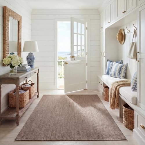 SAFAVIEH Outdoor Area Rug 5'3"x7'7" - Courtyard Collection - Coastal Design, Brown & Beige, Durable & Easy Cleaning, Ideal for Patio, Entryway, Mudroom, Backyard (CY8022-36321) by Unknown