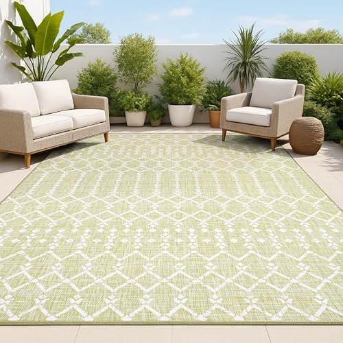 JONATHAN Y Moroccan Geometric Indoor Outdoor Area Rug 4X6 Light Green/Cream, Ourika Textured Weave for Backyard, Patio, Porch, Easy-Cleaning, High Traffic, Pet-Friendly, Non-Shedding (SMB108N-4) by JONATHANY