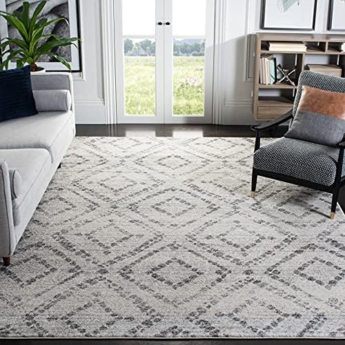 SAFAVIEH Adirondack Square Rug 12', Boho Light Grey & Grey ADR131C by Unknown