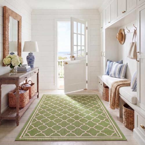 SAFAVIEH Courtyard Outdoor Area Rug 5'3"x7'7", Green & Beige CY6918-244 by Unknown