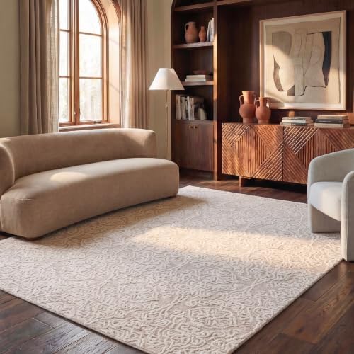 SAFAVIEH Blossom Collection Area Rug - 8' x 10', Beige & Ivory, Handmade Wool, Ideal for High Traffic Areas in Living Room, Bedroom (BLM112B) by Unknown