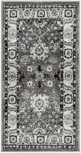 SAFAVIEH Vintage Hamadan Area Rug 4'x6', Traditional Grey & Black VTH214K - Image 2