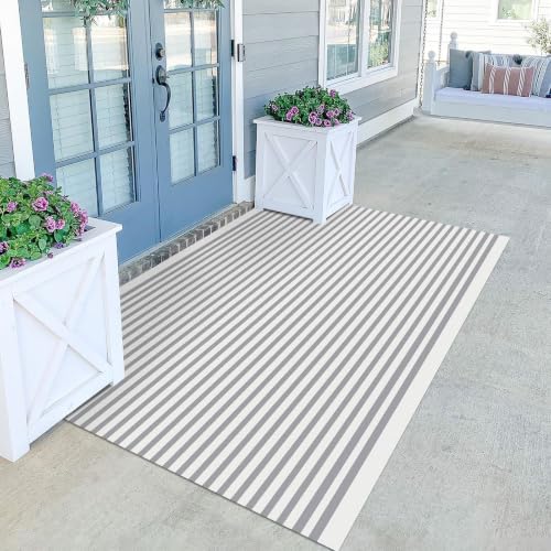 KILOCOCO Striped Rug 4x6 ft Washable Woven Front Door Rug, Grey and White by Kilococo