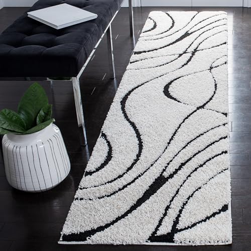 SAFAVIEH Florida Shag Runner Rug 2'3"x13', Soft Ivory & Black SG471-1290 by Unknown