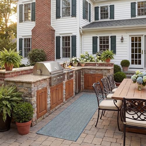 SAFAVIEH Courtyard Outdoor Runner Rug 2'3"x10', Navy & Grey CY8022-36821 by Unknown