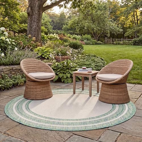 SAFAVIEH Courtyard Outdoor Round Rug 6'7", Ivory & Green CY8475-55712 by Unknown