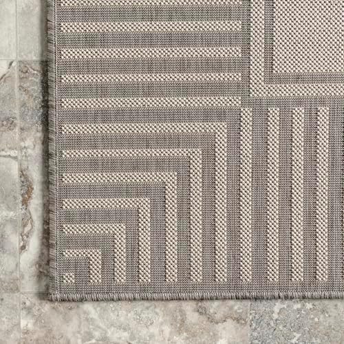 nuLOOM Asha Light Grey Bordered Indoor/Outdoor Area Rug, 4' x 6' - Image 4
