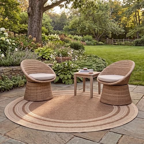 SAFAVIEH Courtyard Outdoor Round Rug 5'3", Dark Beige & Beige CY8475-39321 by Unknown
