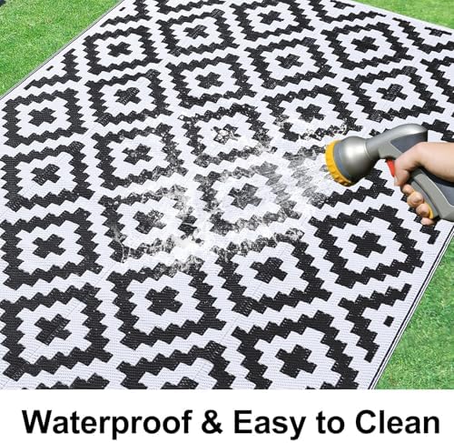 Smiry Outdoor Rug 4x6 ft Waterproof Reversible Boho Mat, Black & White - Image 2